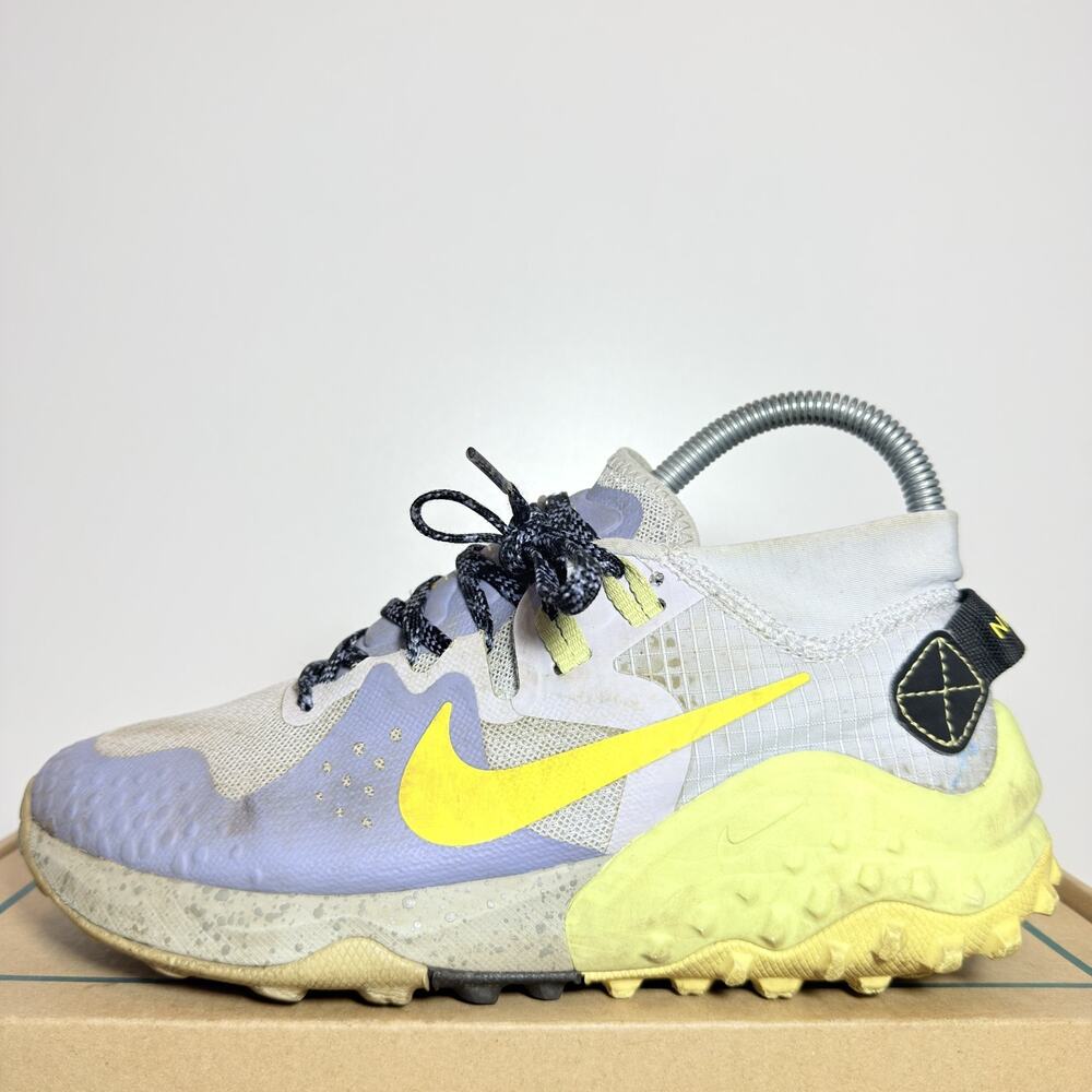 Nike Wildhorse 6 Womens Trail Running Shoes Size 6 Blue Yellow Athletic Sneakerw